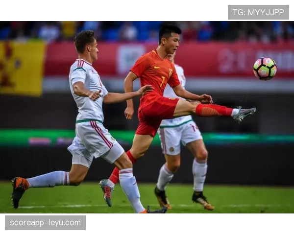 阿什拉夫领衔非洲杯最佳阵容,新星闪耀赛场引关注 阿什拉夫领衔非洲杯最佳阵容,新星闪耀赛场引关注