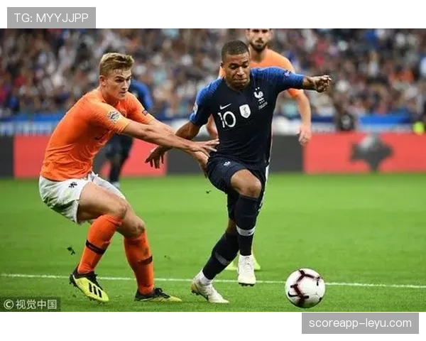 沙勒罗瓦控球制胜，关键战役表现抢眼