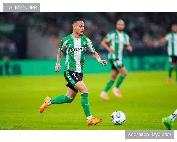 安东尼状态回暖,持续为球队进球助力近期表现稳健。