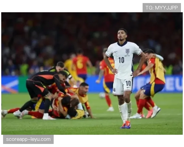 贝林厄姆与齐达内同位置表现对比分析